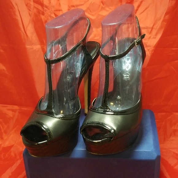 shoes - Picture 4 of 4